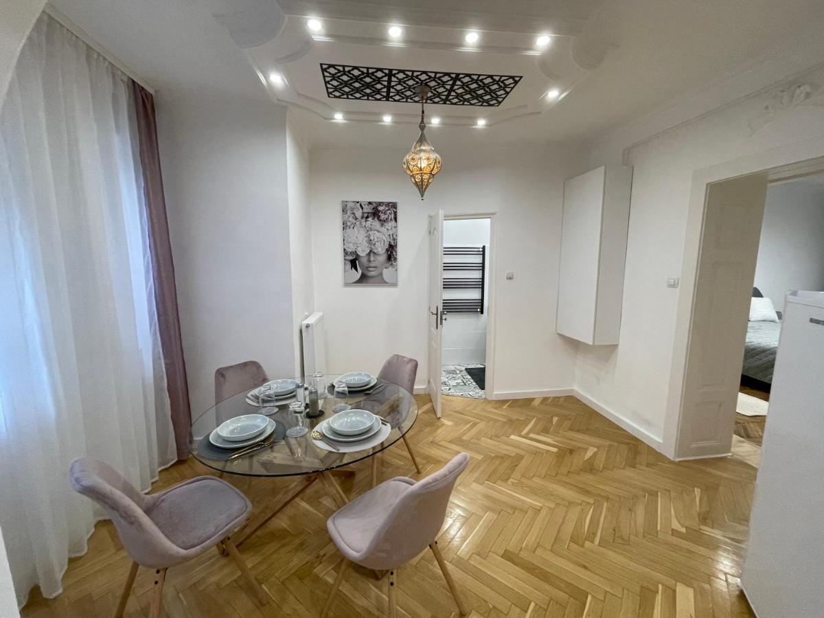 Season One Apartman Szeged Exterior foto